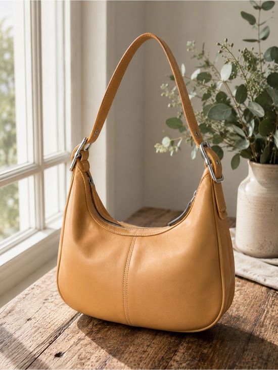 Coach Handbags - Coach Legacy West Zoe Hobo